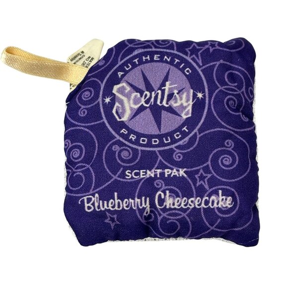 Scentsy Buddy Scratch Cat Plush with Blueberry Cheesecake Scent Pak 6 inch - Picture 9 of 16